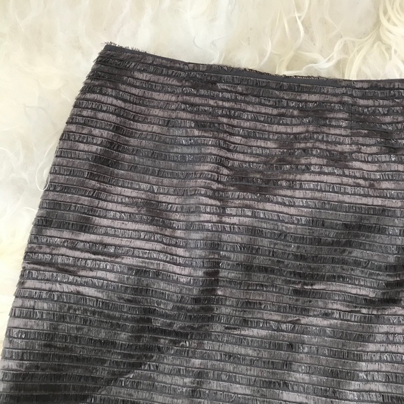 Alice and Olivia Sylvana Faux Fur Miniskirt - Picture 7 of 8